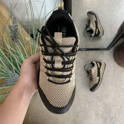 Beige vandtæt sko fra Green Comfort med masser af svangstøtte