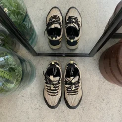 Beige vandtæt sko fra Green Comfort med masser af svangstøtte