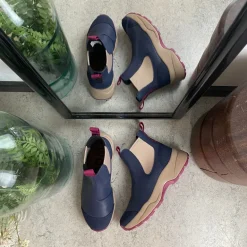 Blå Woden gummistøvle med svangstøtte