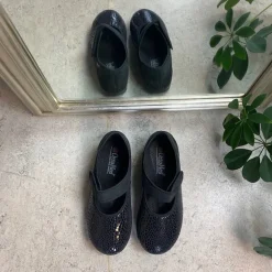 Bred ballerina med velcro og plads