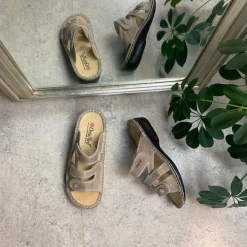 Bred skind slip on til knyster