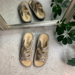 Bred skind slip on til knyster