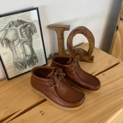 Brun Nature lædersko med snørelukning