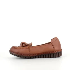 Elegant ballerina i brunt skind