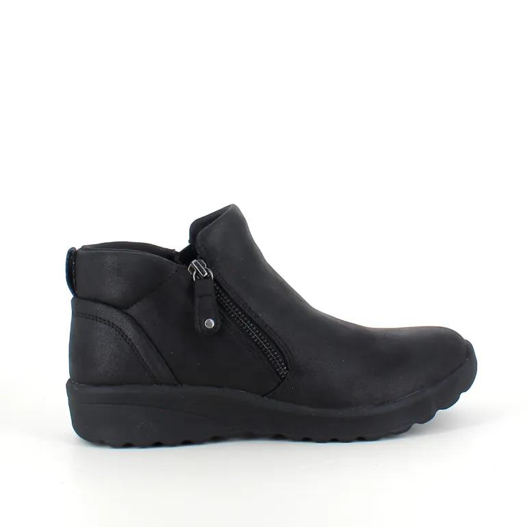 Elegant sort støvlet med meomory foam fra Skechers