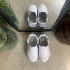 Hvid skridsikker clog træsko