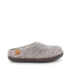 Lav lys grå hjemmesko i uld med skridhæmmende såler fra Green Comfort
