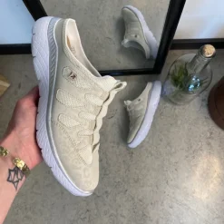 Letvægts slip-on sko fra Rieker