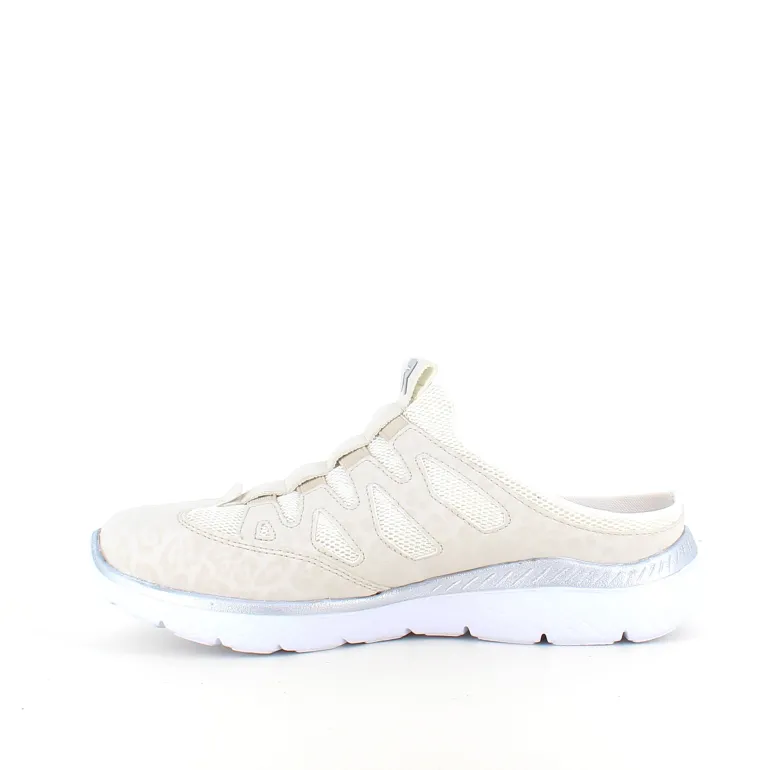 Letvægts slip-on sko fra Rieker