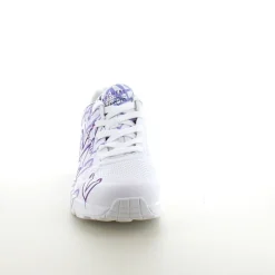 Lilla farvede hjerte sko fra Skechers