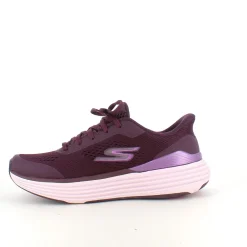 Lilla Skechers slip-in med MaxChusion bund