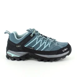 Lys blå vandtæt vandresko fra CMP med flotte detaljer