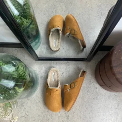 Lysebrun Slip on hjemmesko