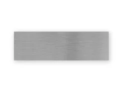 Navneskilt med militærklemme