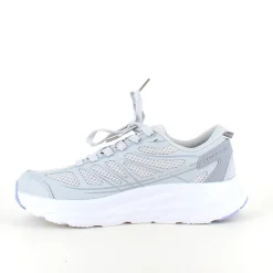 Åndbar, lysegrå sportssko fra Endurance