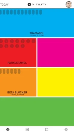 Pilleæske med huske app til telefonen.