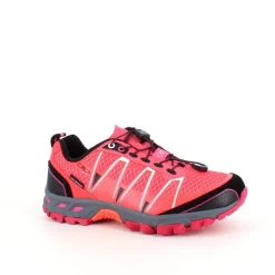 Pink vandresko fra CMP med fine detaljer og justerbar snøre