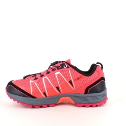 Pink vandresko fra CMP med fine detaljer og justerbar snøre