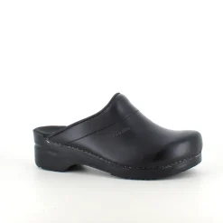 Praktisk sort Sanita træsko