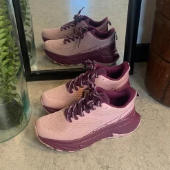 Rosa komfortsko med stødabsorberende sål