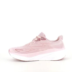 Rosa sneakers med åndbar overdel