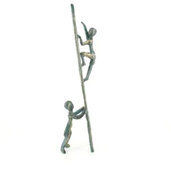 Sammen kan vi nå alt, jernfigur 25cm Bronzefarvet