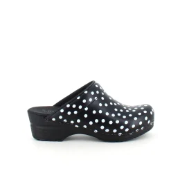 Sanita træsko med sort og hvidt prikmønster