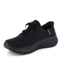 Slip-ins fra Skechers med snørre og Max Cushion bund