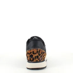Smarte Woden sneakers i sort mix med leopardmønster.