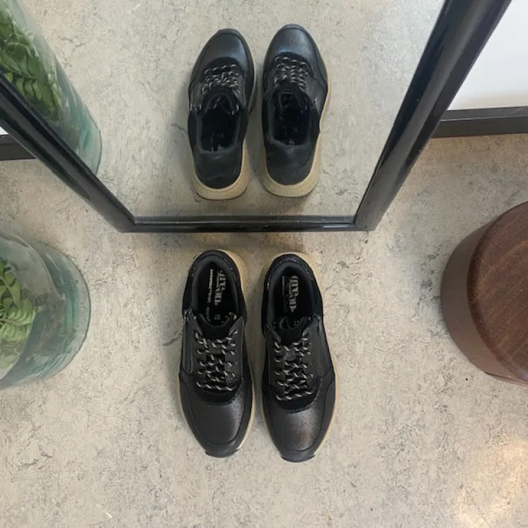 Sort Green Comfort sko med dobbelt lukning