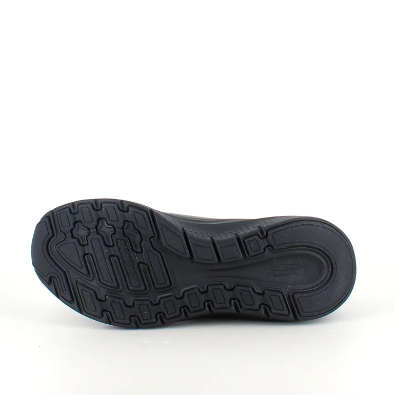 Sort Skechers med glat skind overflade