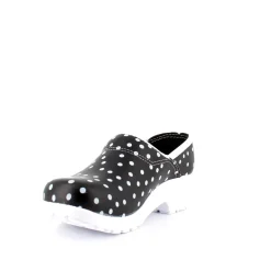 Sort træsko med polkaprikker og kap