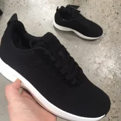 Strikket Gaitline i sort med hvid bund