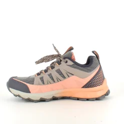 Taupe vandresko med stødabsobering fra CMP