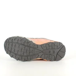 Taupe vandresko med stødabsobering fra CMP