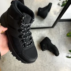 Vandafvisende softshell vandrestøvle