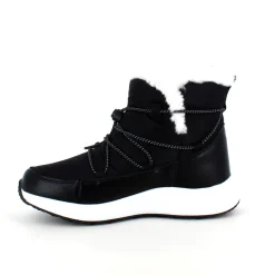 Vandafvisende sort vinterstøvle fra CMP med elastiksnøre