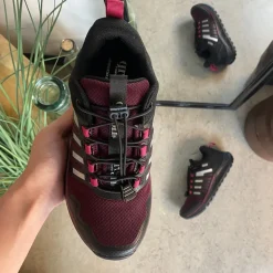 Vandtæt dame vandresko i bordeaux fra Green Comfort