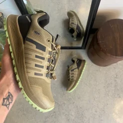 Vandtæt dame vandresko i brun fra Green Comfort