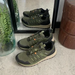 Vandtæt herre vandresko i grøn fra Green Comfort